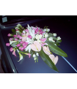 Στολισμός Αυτοκινήτου Γάμου με Λευκά και Άκουα Τριαντάφυλλα